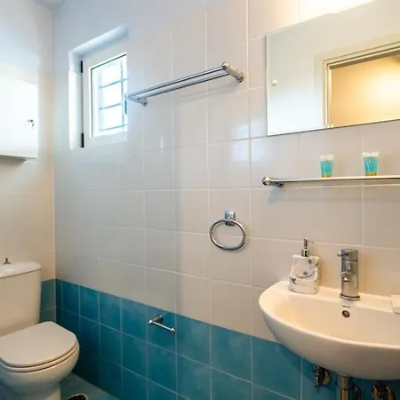 Dom wakacyjny Kitries Summer Getaway - Eden Cozy Kitriaí