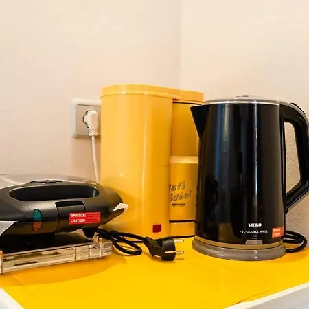 Dom wakacyjny Kitries Summer Getaway - Eden Cozy