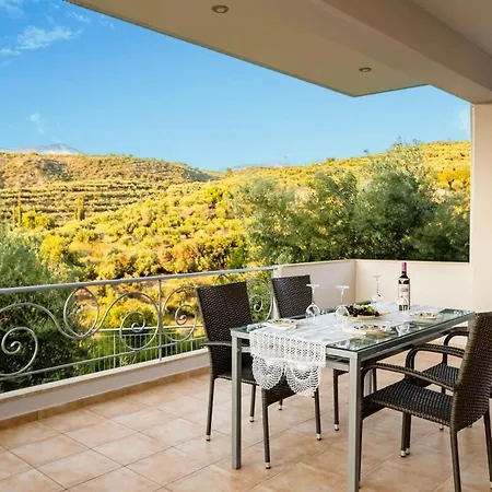 Kitries Summer Getaway - Eden Cozy *