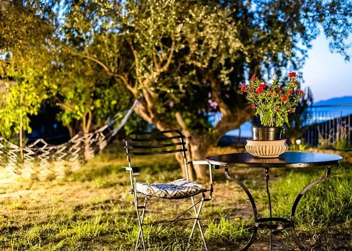 Kitries Summer Getaway - Eden Cozy 度假居 Kitriaí