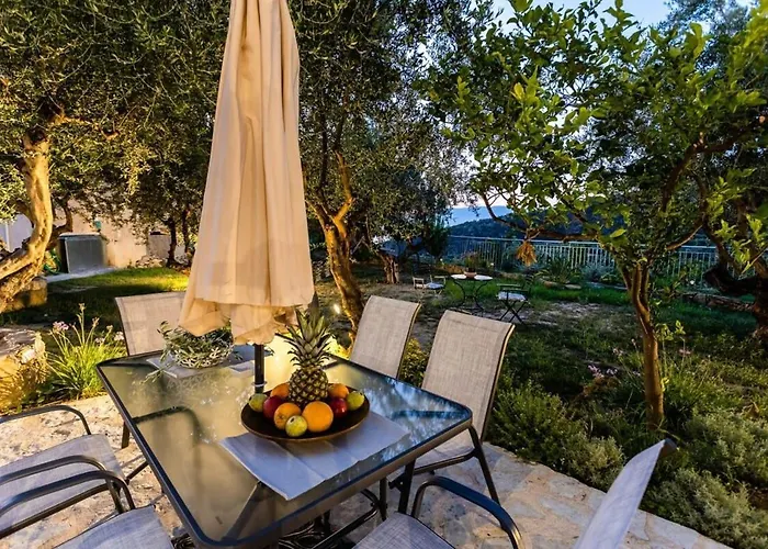 Kitries Summer Getaway - Eden Cozy