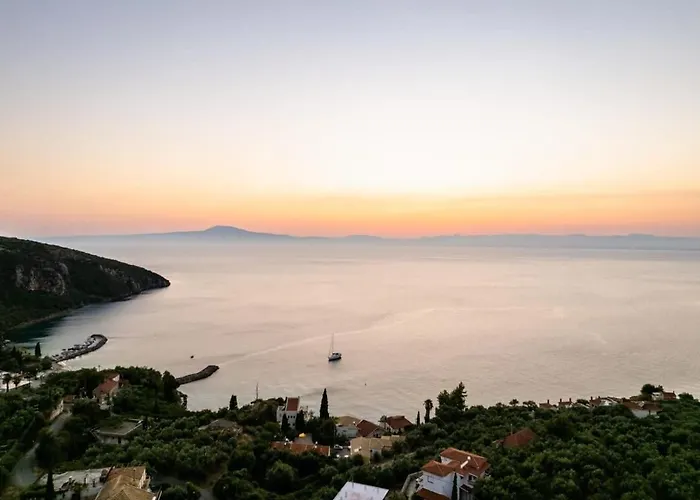 Kitries Summer Getaway - Eden Cozy * Kitriaí